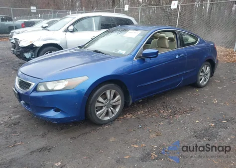 2009 Honda Accord 2.4 Ex-L z USA, uszkodzony, nr VIN 1HGCS12839A017402